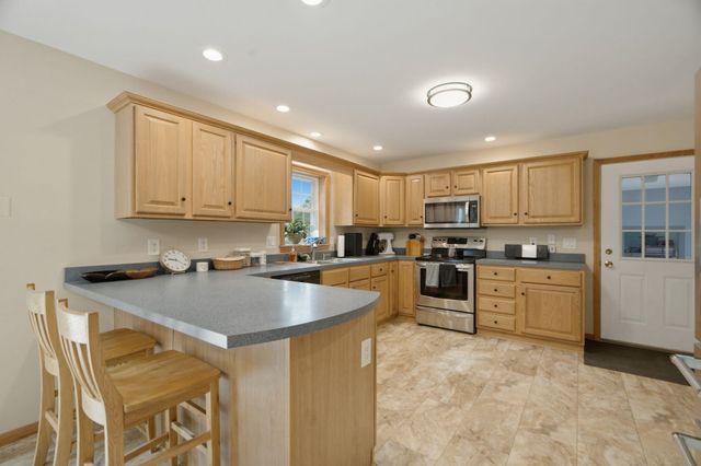1407 US Route 5, Weathersfield, VT 05156