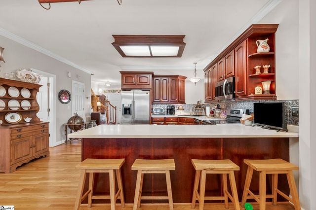 390 Blakely Avenue, Piedmont, SC 29673