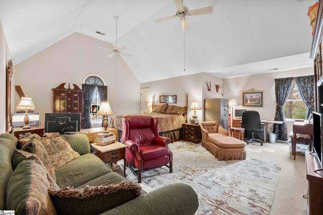 390 Blakely Avenue, Piedmont, SC 29673