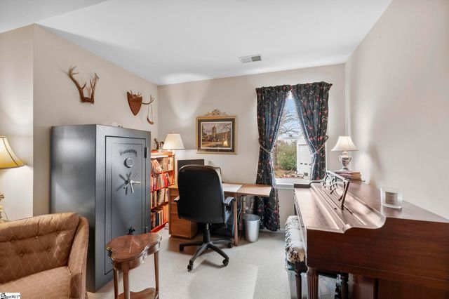 390 Blakely Avenue, Piedmont, SC 29673