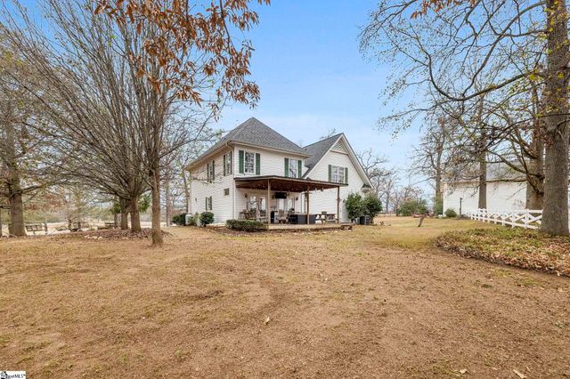 390 Blakely Avenue, Piedmont, SC 29673