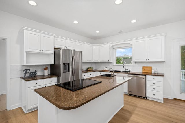 6961 Whitetail Lane, Westerville, OH 43082