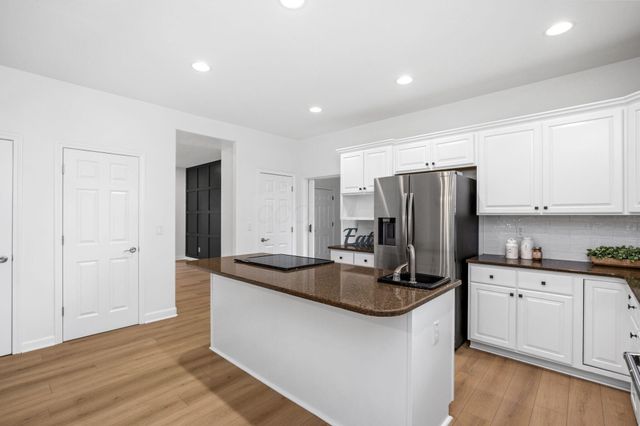 6961 Whitetail Lane, Westerville, OH 43082