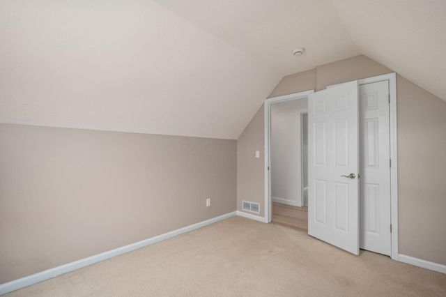 6961 Whitetail Lane, Westerville, OH 43082