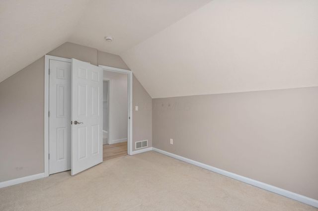 6961 Whitetail Lane, Westerville, OH 43082