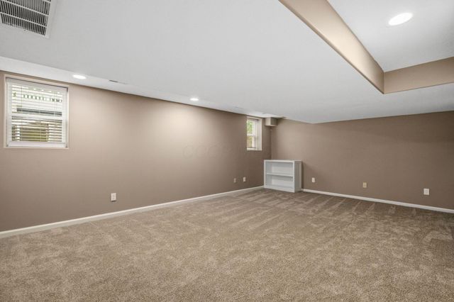 6961 Whitetail Lane, Westerville, OH 43082