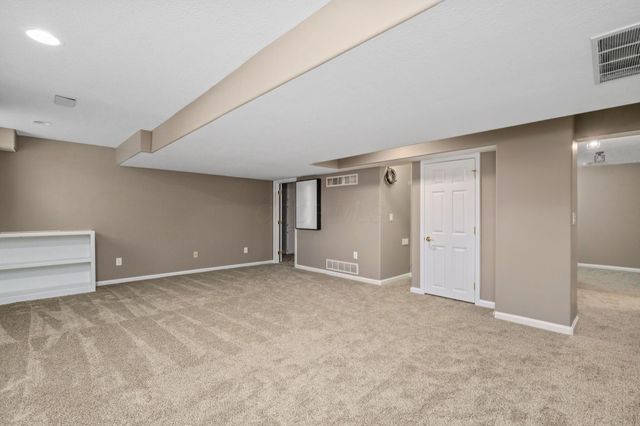 6961 Whitetail Lane, Westerville, OH 43082