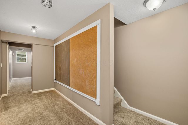 6961 Whitetail Lane, Westerville, OH 43082