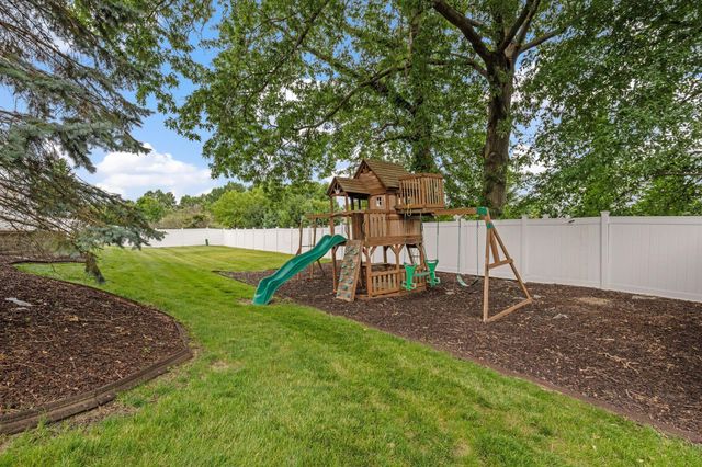 6961 Whitetail Lane, Westerville, OH 43082