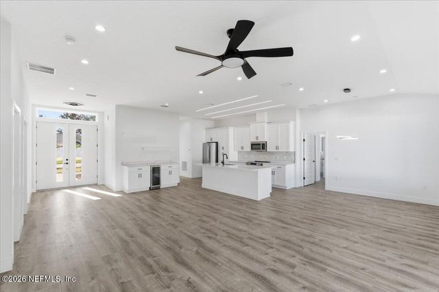 21 BUTTERMILK Drive, Palm Coast, FL 32137