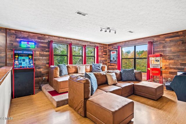 3022 Crestview Court, Sevierville, TN 37862