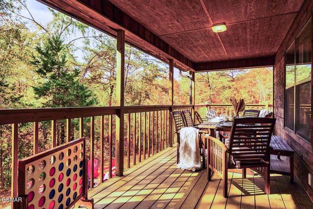 3022 Crestview Court, Sevierville, TN 37862