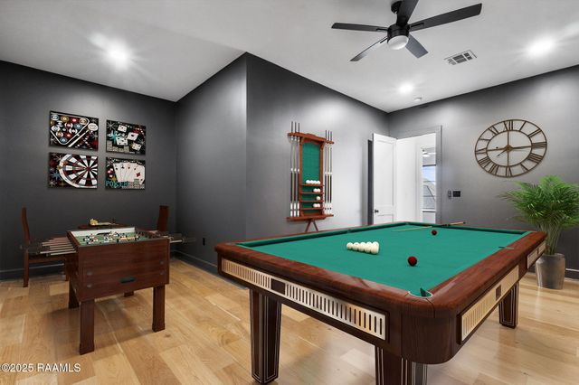 106 Trailing Oaks Drive, Youngsville, LA 70592