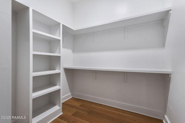 106 Trailing Oaks Drive, Youngsville, LA 70592