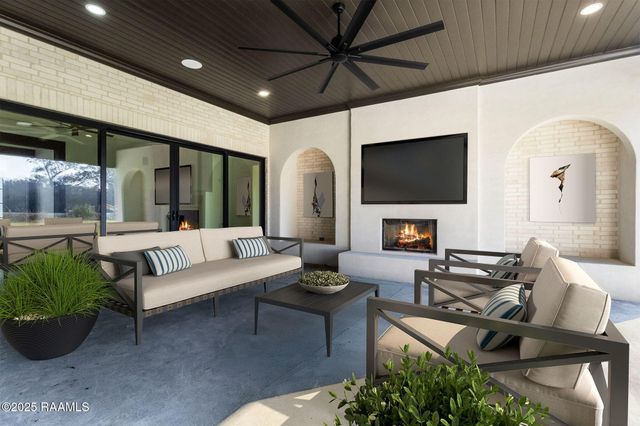 106 Trailing Oaks Drive, Youngsville, LA 70592