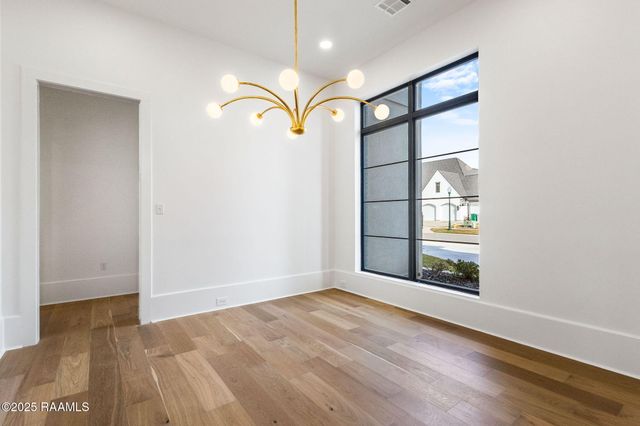 106 Trailing Oaks Drive, Youngsville, LA 70592