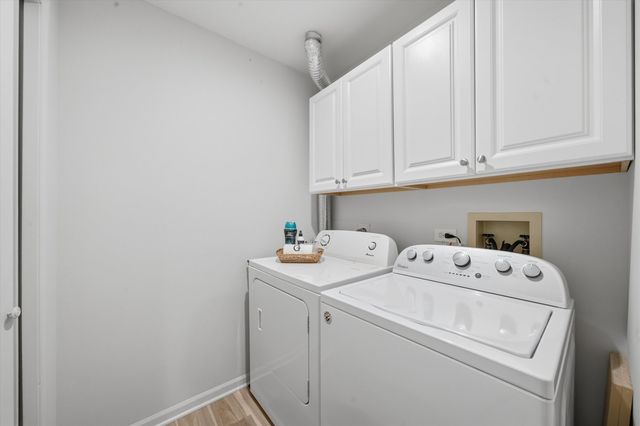350 E Dundee Road 110, Buffalo Grove, IL 60089
