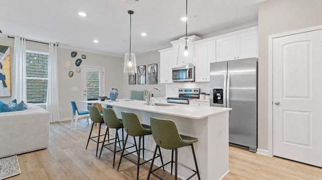 2580 McClure Blvd, Columbia, TN 38401