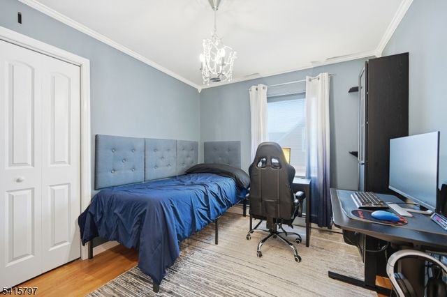 800 Delalla Ter, Ridgefield Boro, NJ 07657