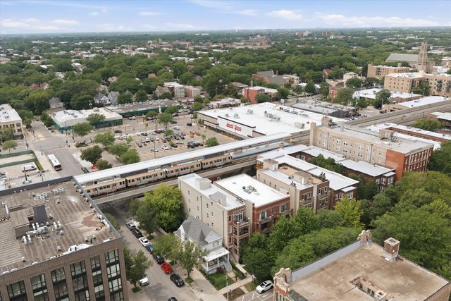 5302 N Winthrop Avenue 4, Chicago, IL 60640
