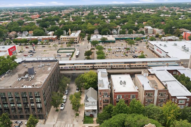 5302 N Winthrop Avenue 4, Chicago, IL 60640
