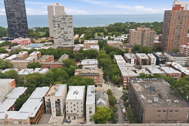 5302 N Winthrop Avenue 4, Chicago, IL 60640