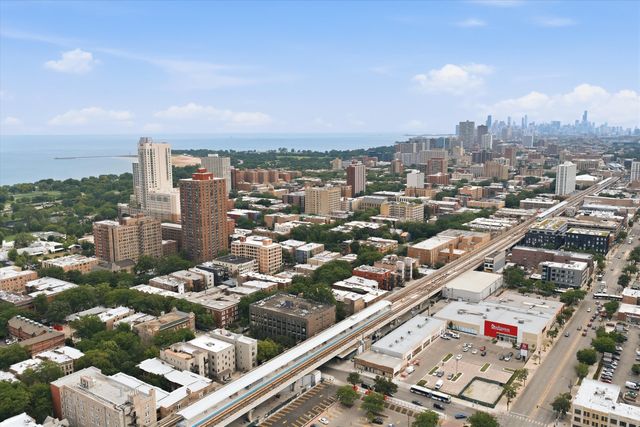 5302 N Winthrop Avenue 4, Chicago, IL 60640