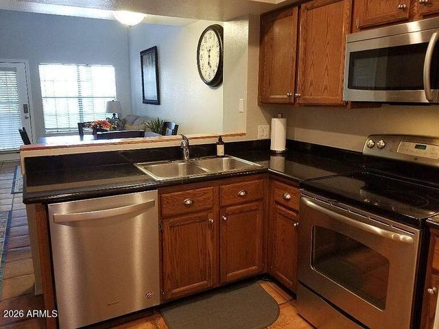 2333 E Southern Avenue, Tempe, AZ 85282