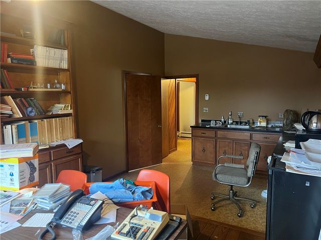 129 S Buhl Farm Drive, Hermitage, PA 16148