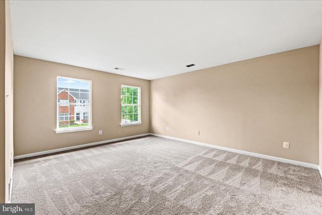 635 HOLLY CREST DR, Culpeper, VA 22701