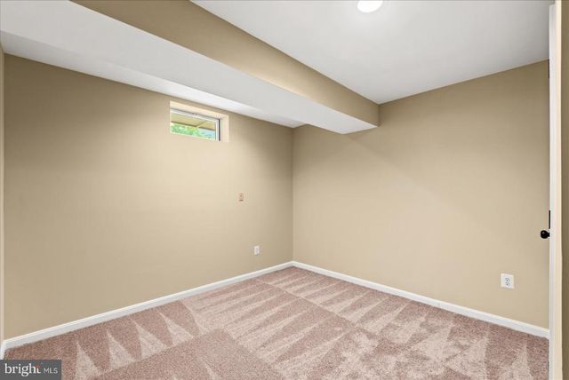 635 HOLLY CREST DR, Culpeper, VA 22701