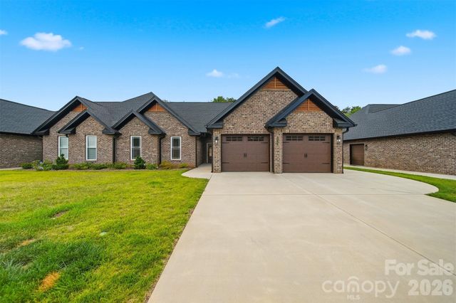 3342 48th Avenue NE 6B, Hickory, NC 28601