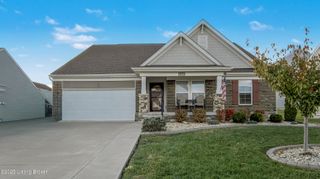 367 Copper Creek Dr, Mt Washington, KY 40047