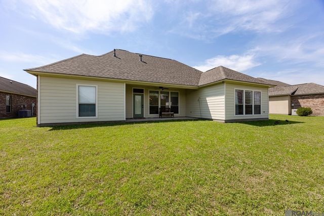 4352 Monte Vista Dr, Addis, LA 70710