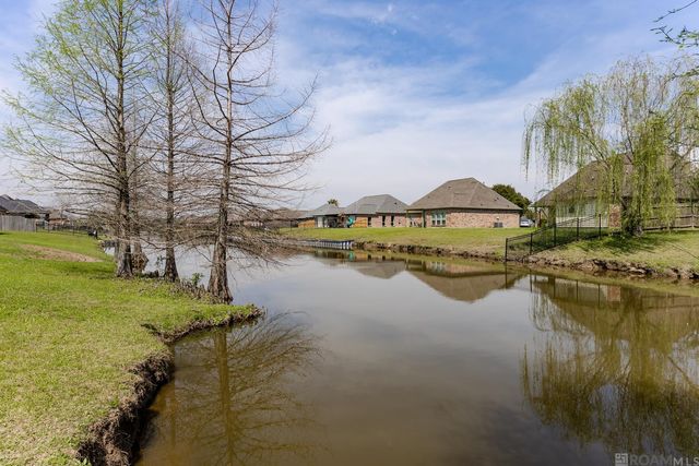 4352 Monte Vista Dr, Addis, LA 70710