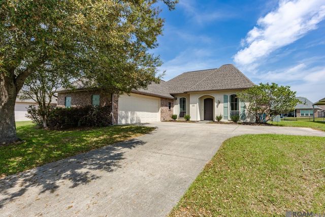 4352 Monte Vista Dr, Addis, LA 70710