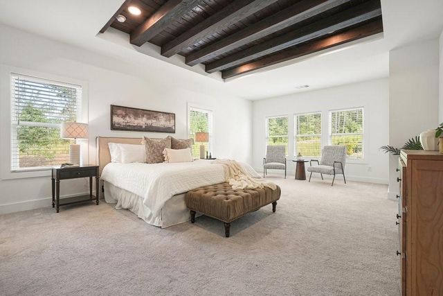 1011 Ridgeview Road, Woodstock, GA 30188