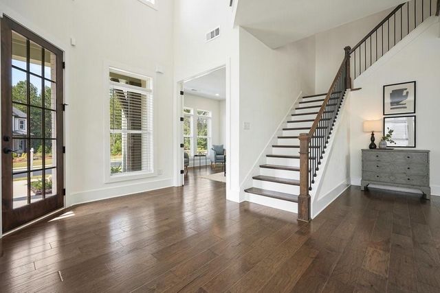 1011 Ridgeview Road, Woodstock, GA 30188