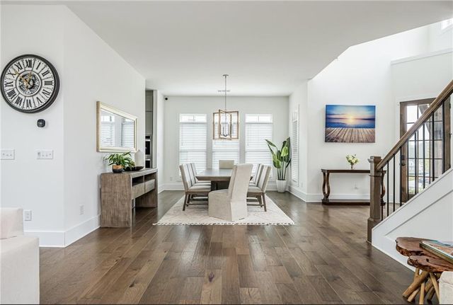 1011 Ridgeview Road, Woodstock, GA 30188