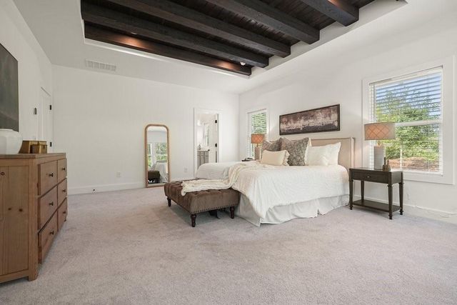 1011 Ridgeview Road, Woodstock, GA 30188