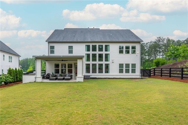 1011 Ridgeview Road, Woodstock, GA 30188