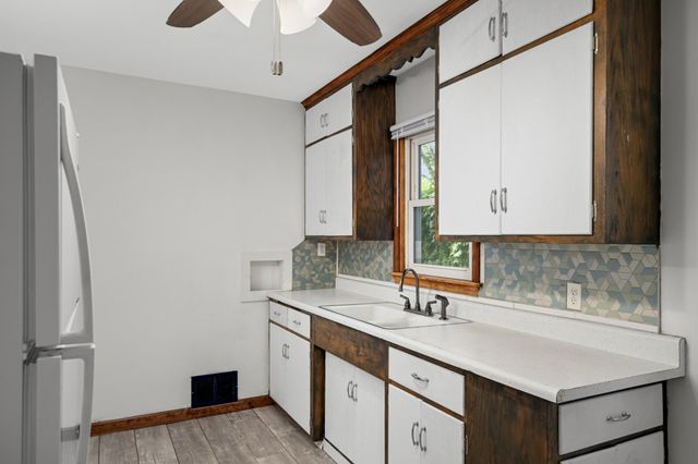 1015 Hubbard Avenue, Saint Paul, MN 55104