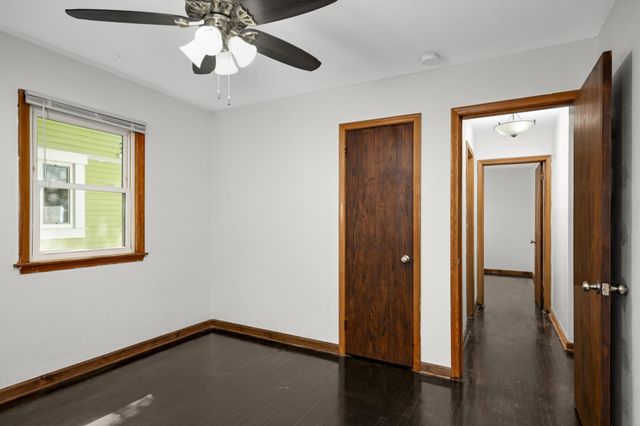 1015 Hubbard Avenue, Saint Paul, MN 55104