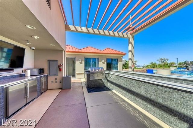 200 West Sahara Avenue 1704, Las Vegas, NV 89102