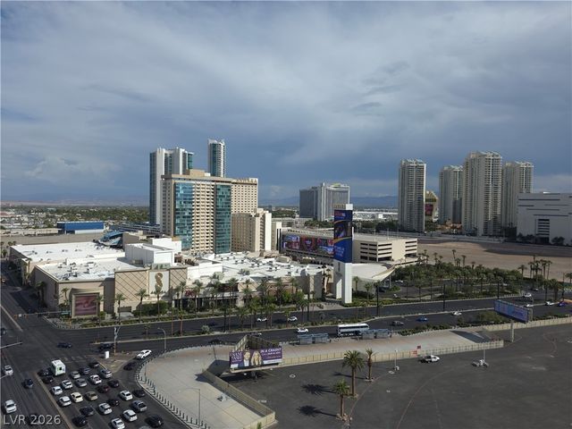 200 West Sahara Avenue 1704, Las Vegas, NV 89102