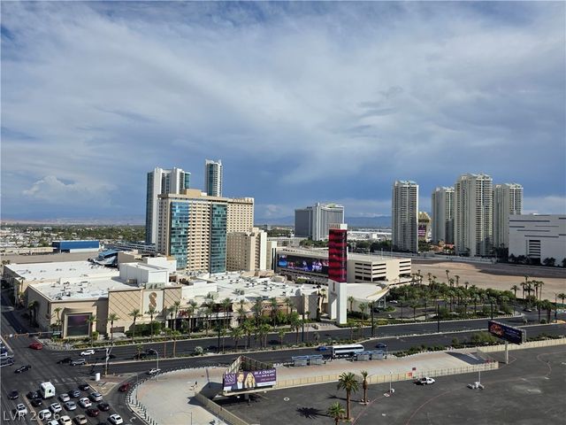 200 West Sahara Avenue 1704, Las Vegas, NV 89102