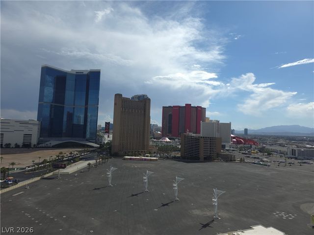 200 West Sahara Avenue 1704, Las Vegas, NV 89102