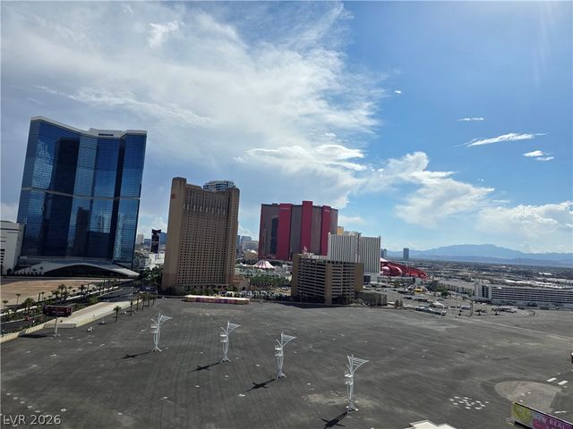 200 West Sahara Avenue 1704, Las Vegas, NV 89102