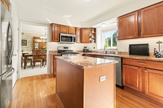 590 Park Lane Road, Chelsea, MI 48118