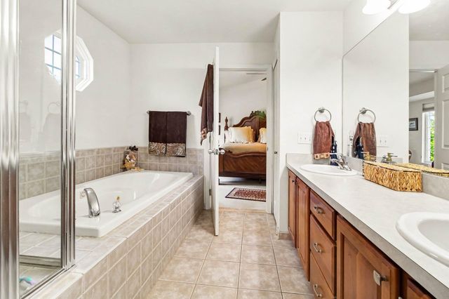 590 Park Lane Road, Chelsea, MI 48118